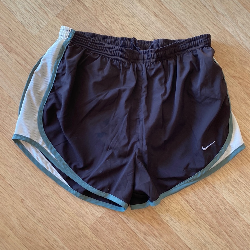 Women’s Nike Dri-Fit Athletic Running Shorts Size Medium